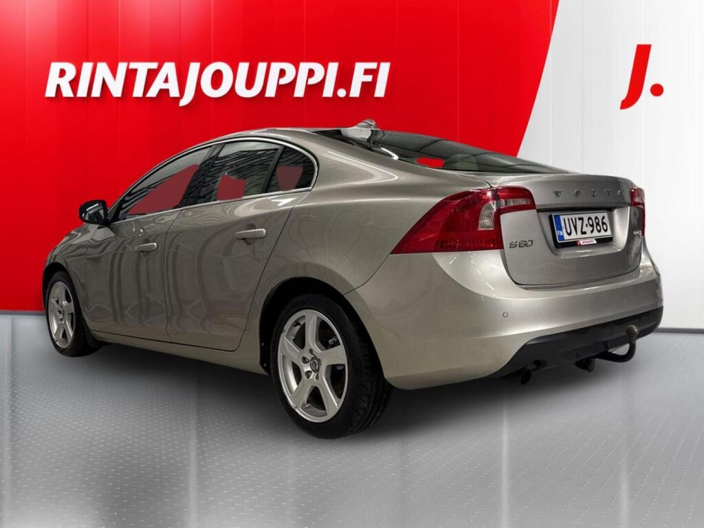 Volvo S60 2011 Ruskea (beige)