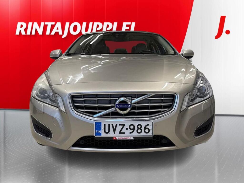 Volvo S60 2011 Ruskea (beige)