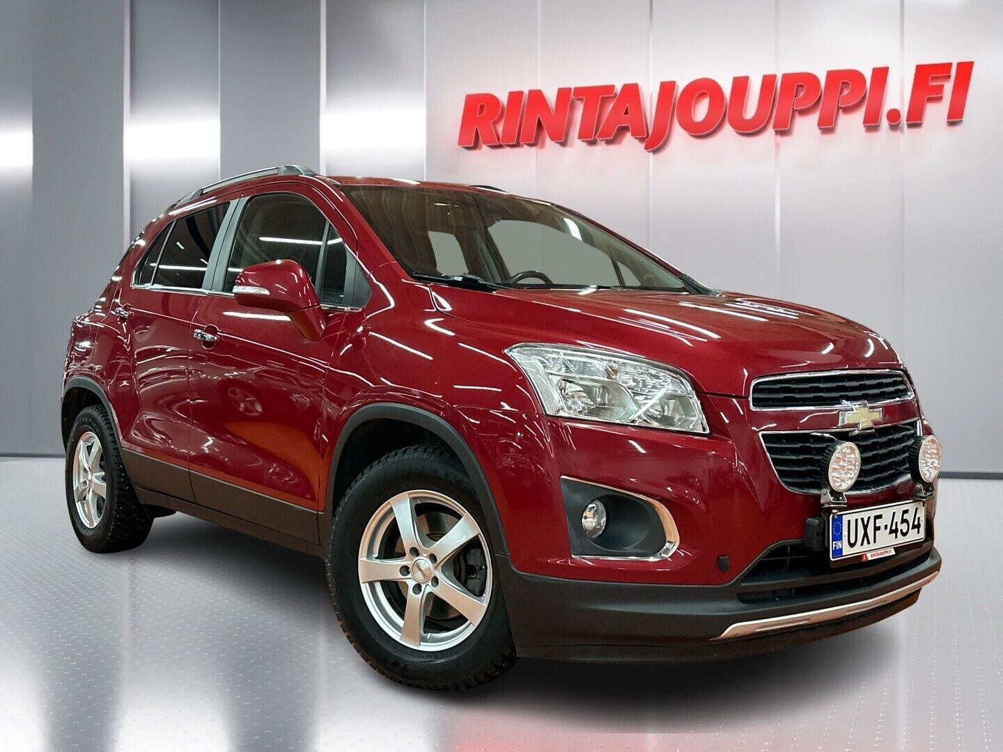 Punainen Chevrolet Trax