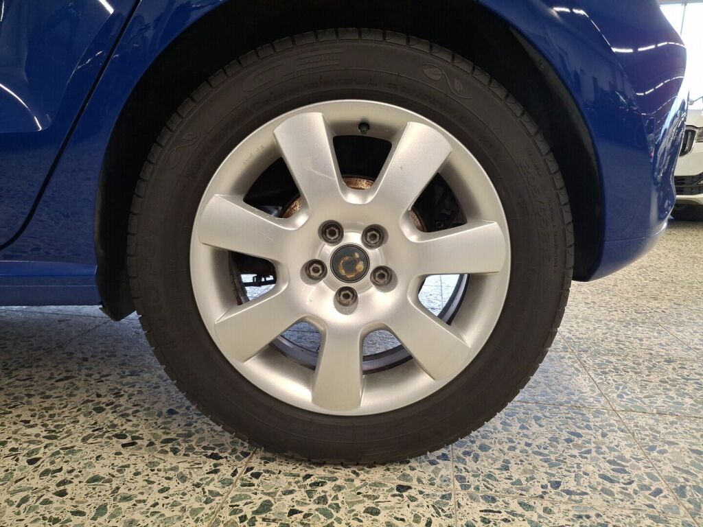 Volkswagen Polo 2014 Sininen