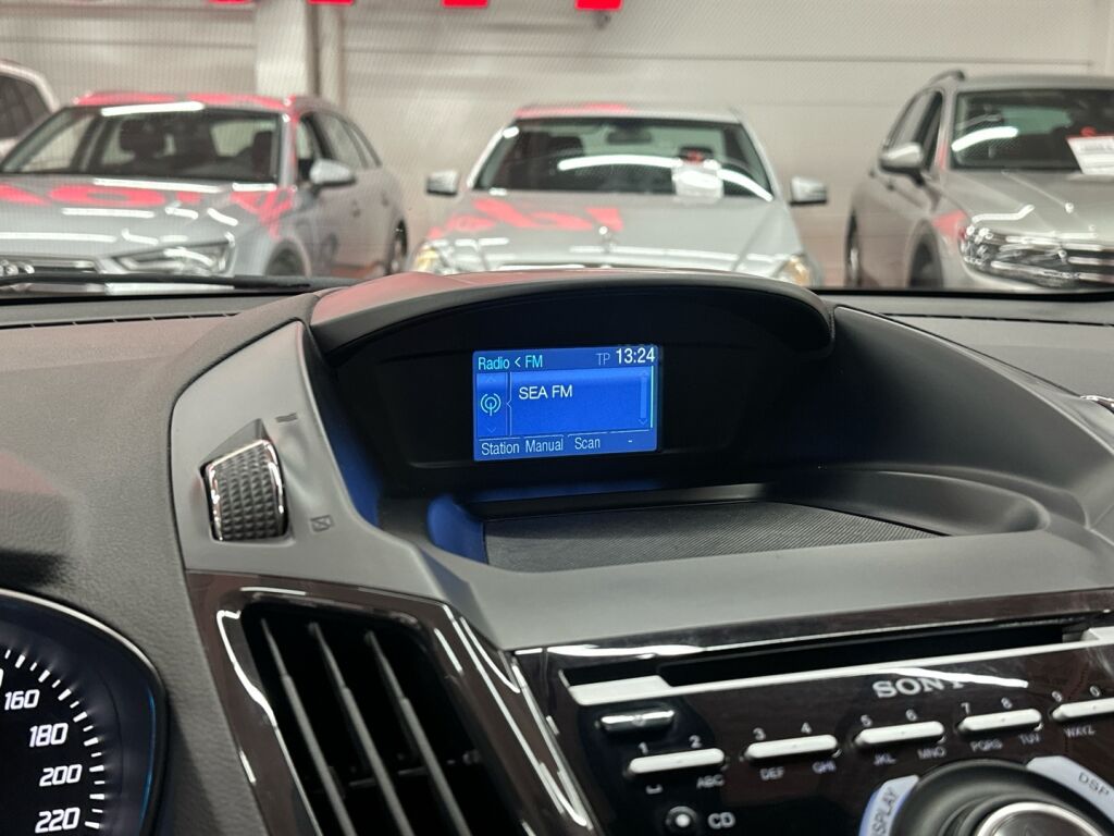 Ford Kuga 2013 Harmaa