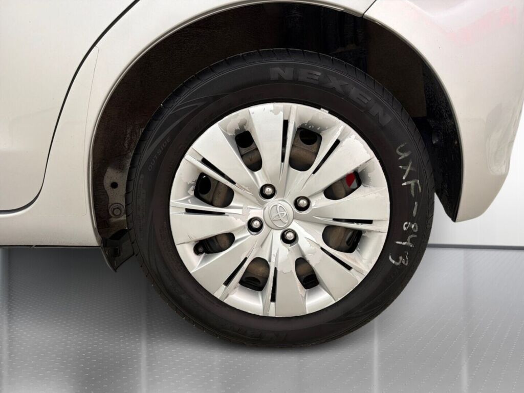 Toyota Yaris 2013 Hopea
