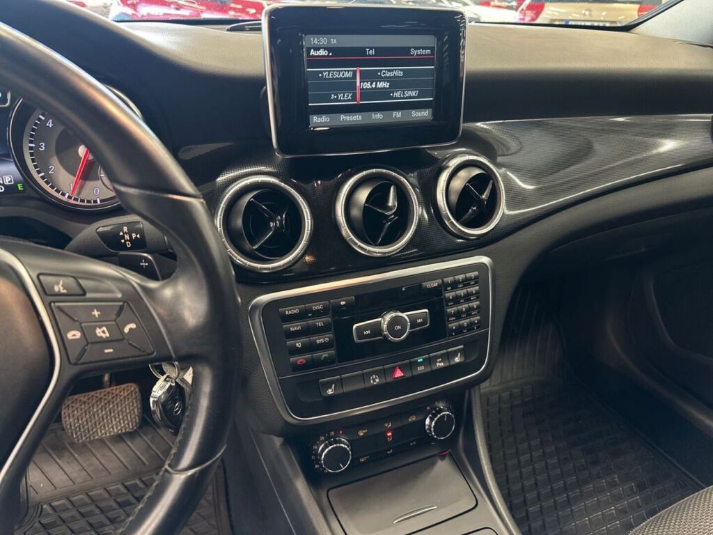 Mercedes-Benz CLA 2013 Harmaa