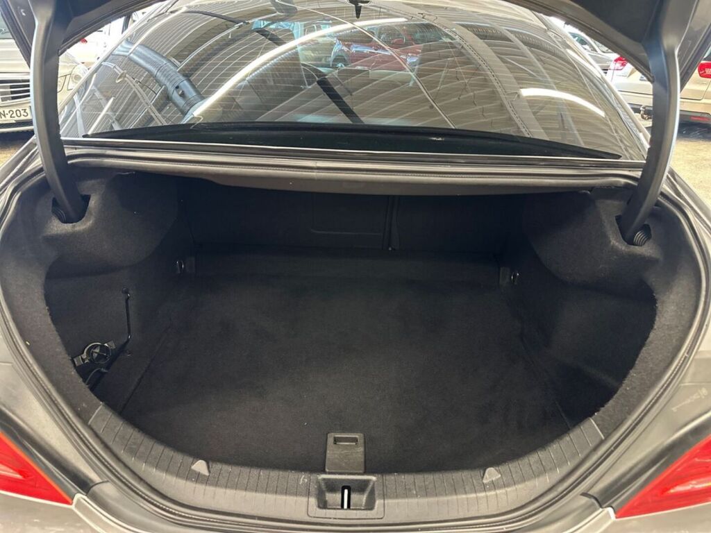 Mercedes-Benz CLA 2013 Harmaa