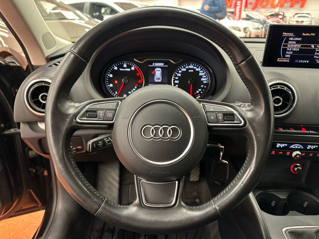 Audi A3 2013 Musta