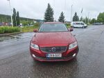 Volvo V70 2013 Punainen