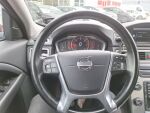 Volvo V70 2013 Punainen