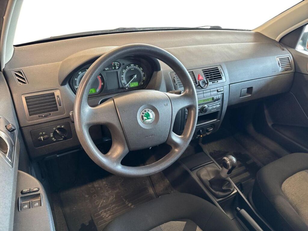 Skoda Fabia 1.4 2006, kuva 7/14