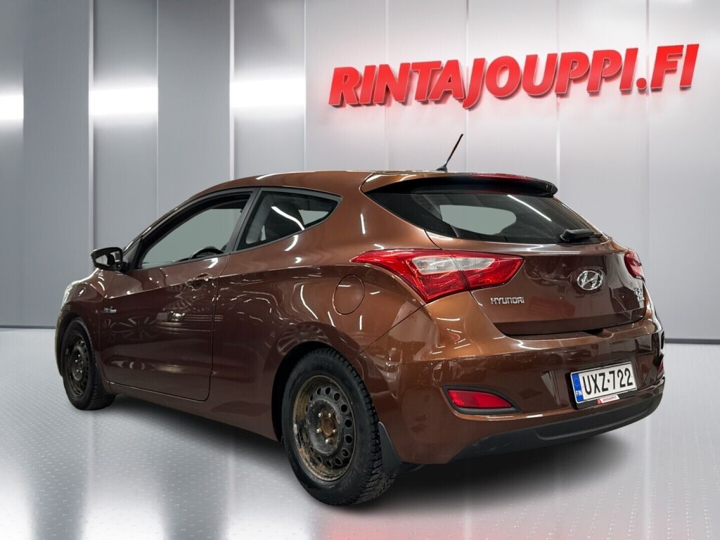 Hyundai i30 3d 2013 Ruskea (beige)