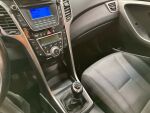 Hyundai i30 3d 2013 Ruskea (beige)
