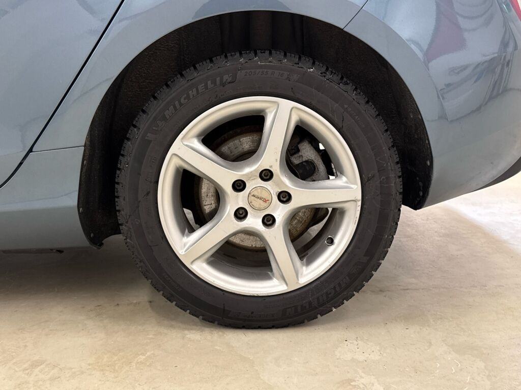 Volvo V40 2013 Sininen