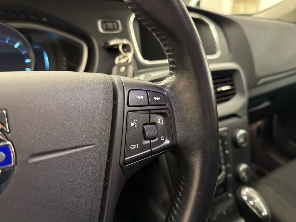 Volvo V40 2013 Sininen