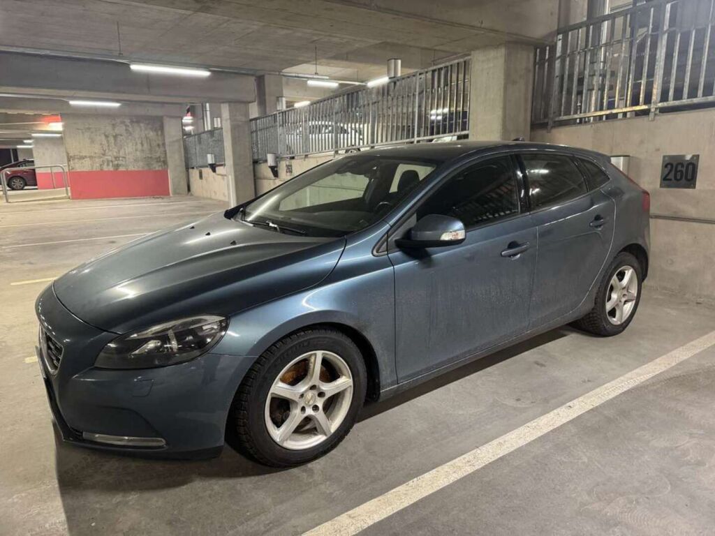 Volvo V40 2013 Sininen