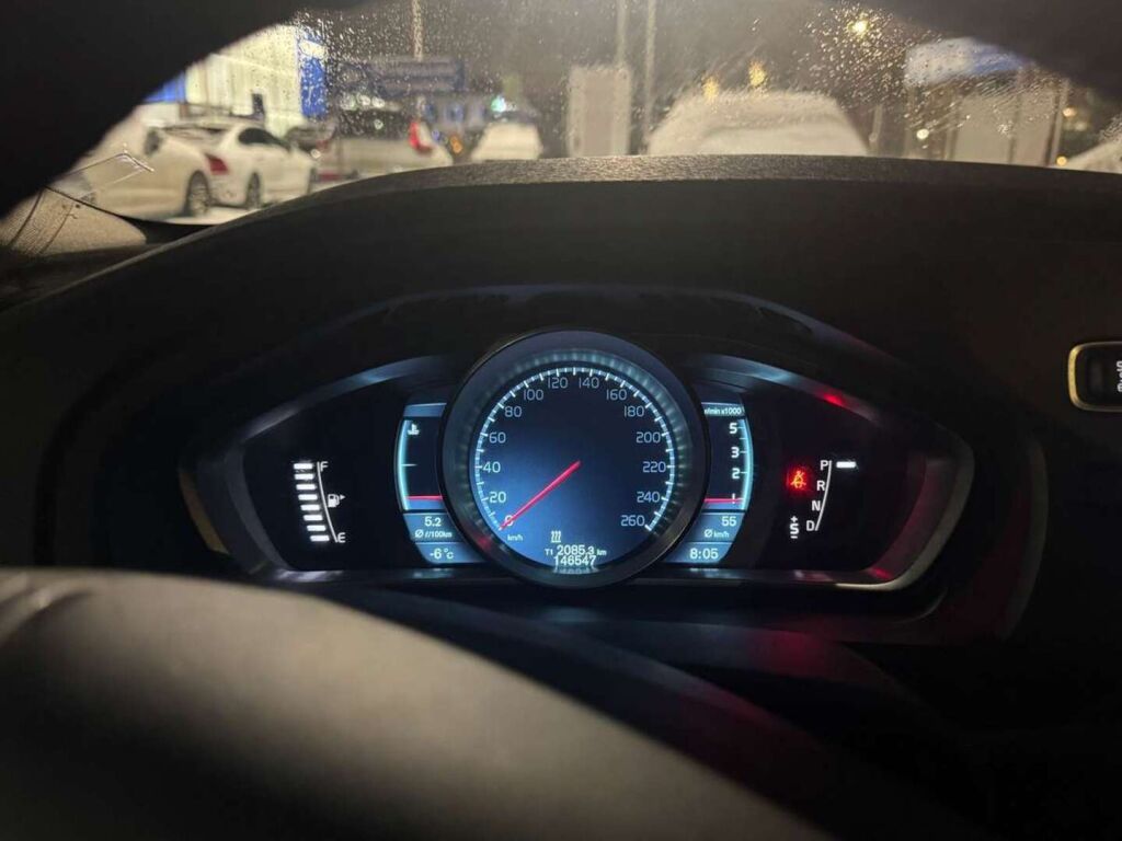 Volvo V40 2013 Sininen