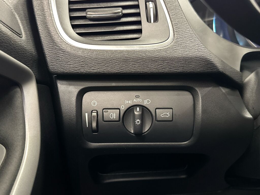 Volvo V40 2013 Sininen