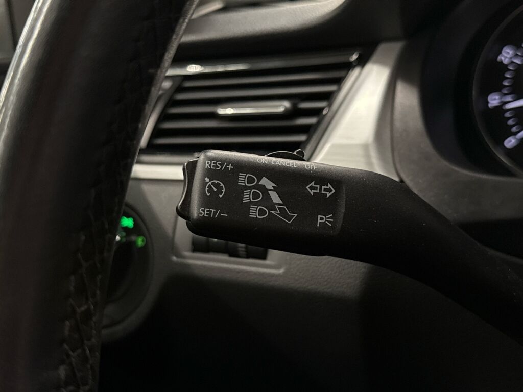 Skoda Rapid 2014 Hopea