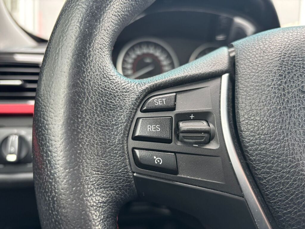 BMW 320 Gran Turismo 2014 Musta