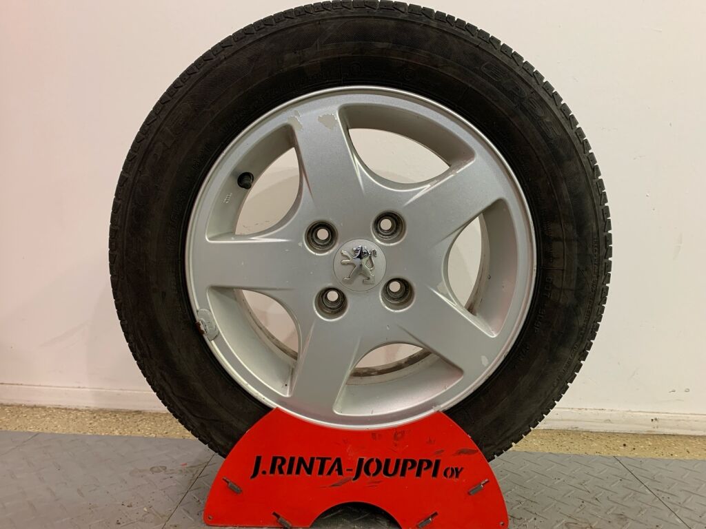 Peugeot 206 2002 Punainen