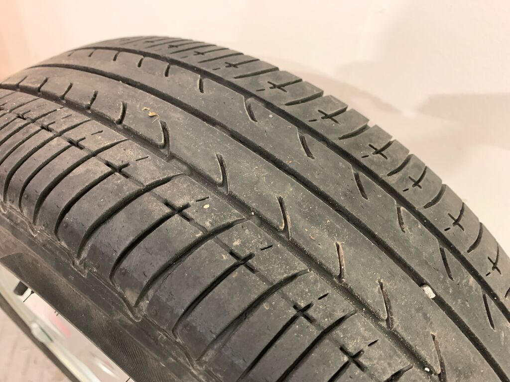 Peugeot 206 2002 Punainen