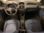 Peugeot 206 2002 Punainen