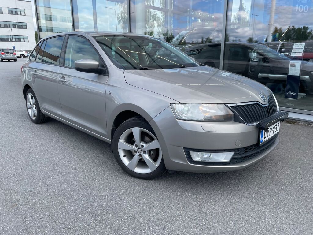 Skoda Rapid 2014 Ruskea (beige)
