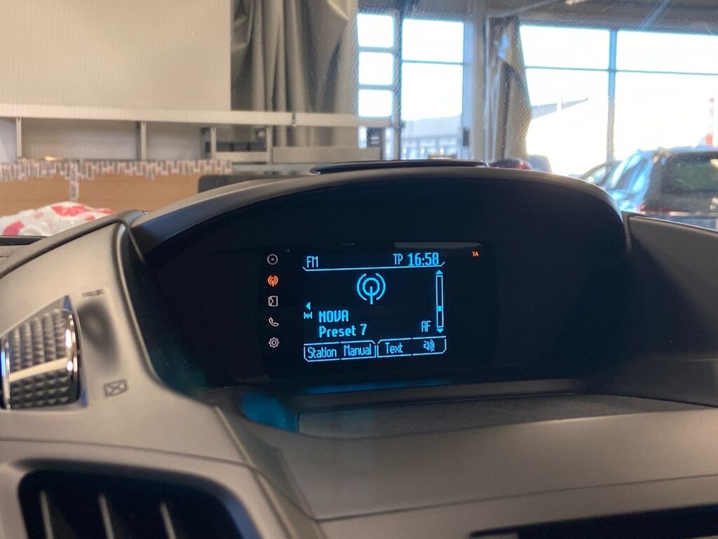 Ford Kuga 2014 Valkoinen