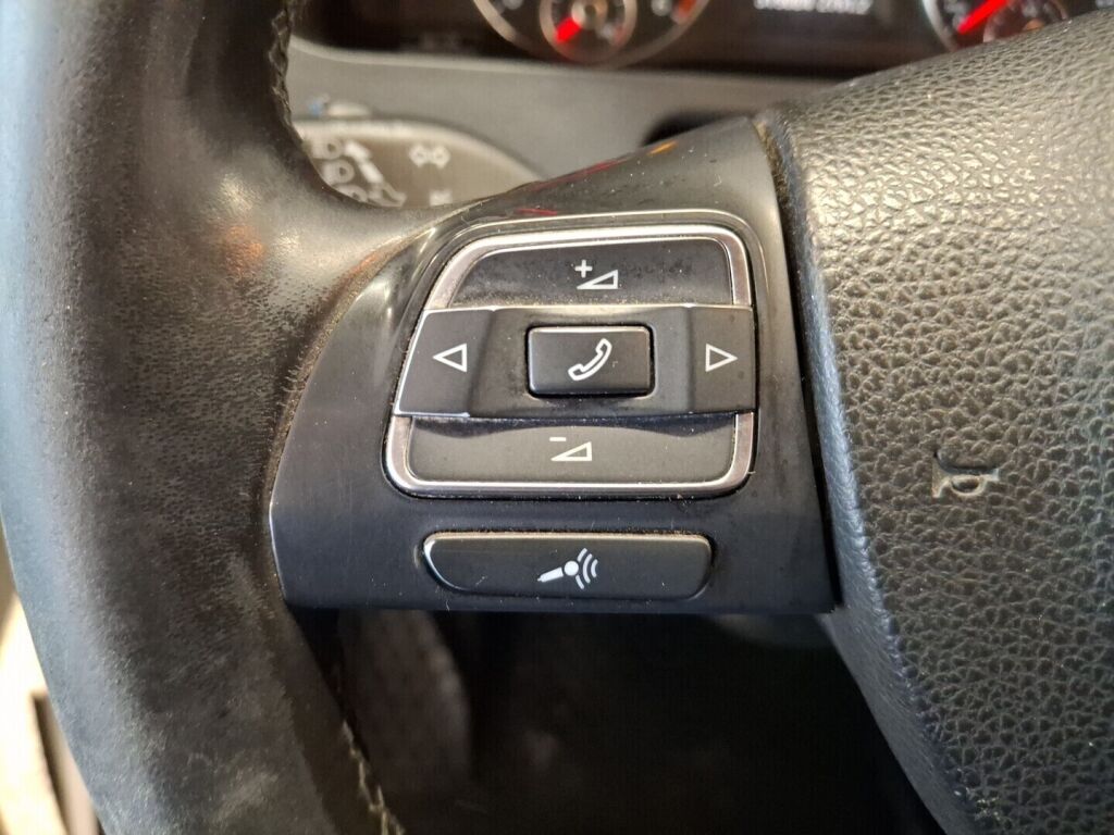 Volkswagen Transporter 2014 Valkoinen