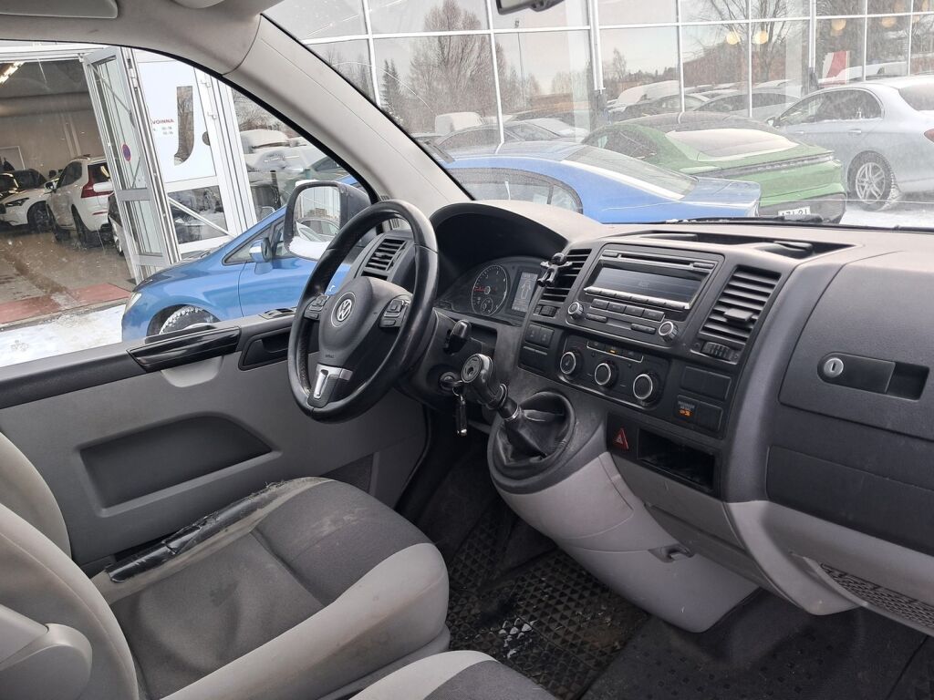 Volkswagen Transporter 2014 Valkoinen