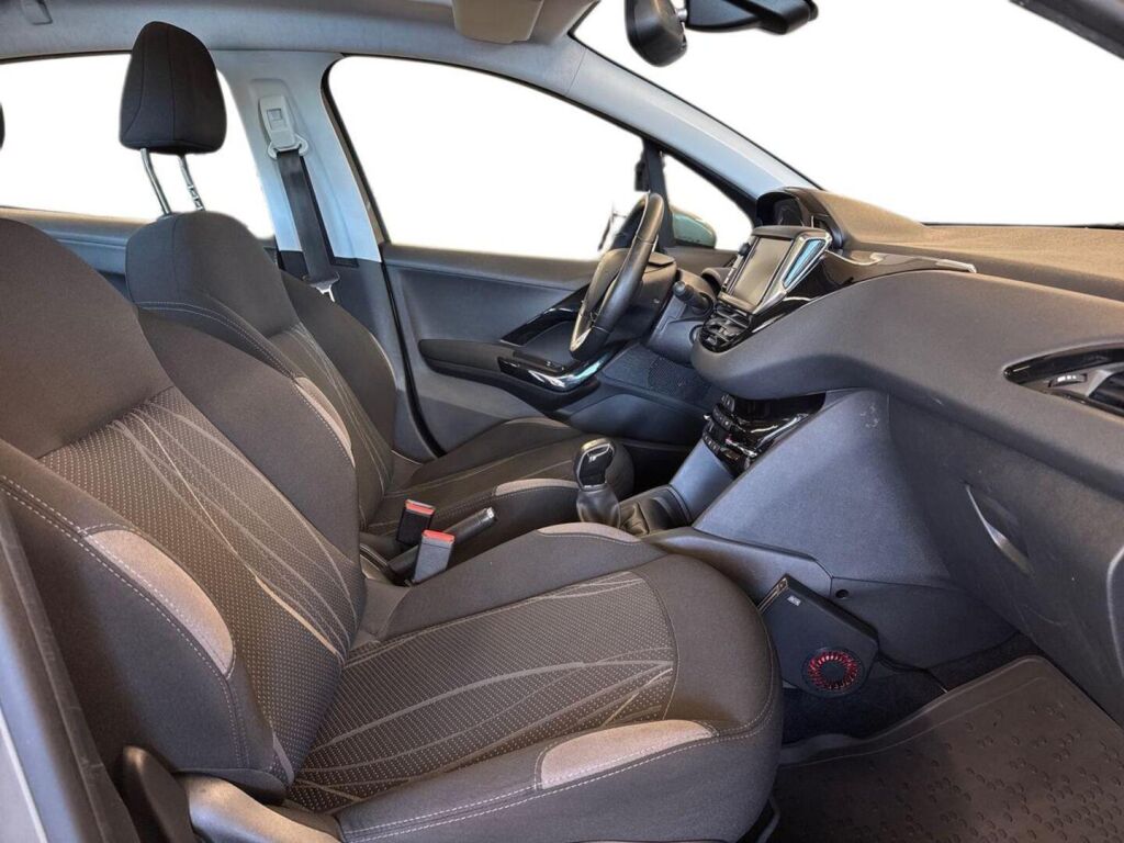 Peugeot 208 2014 Harmaa