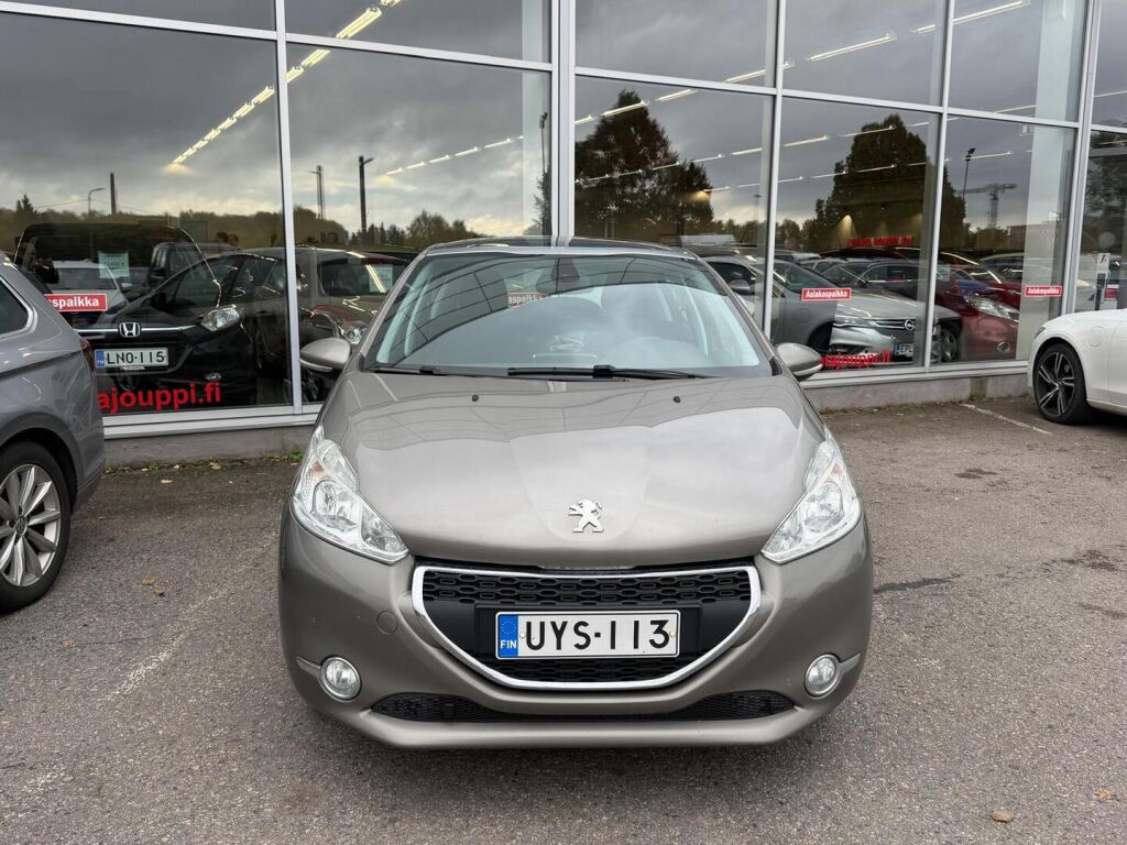 Peugeot 208 Active+ VTi 82 5-ov 2014, photo 3/10