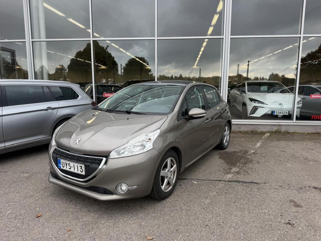 Peugeot 208 Active+ VTi 82 5-ov 2014, photo 4/10