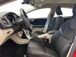 Volvo V40 2013 Punainen
