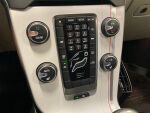 Volvo V40 2013 Punainen