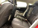 Volvo V40 2013 Punainen
