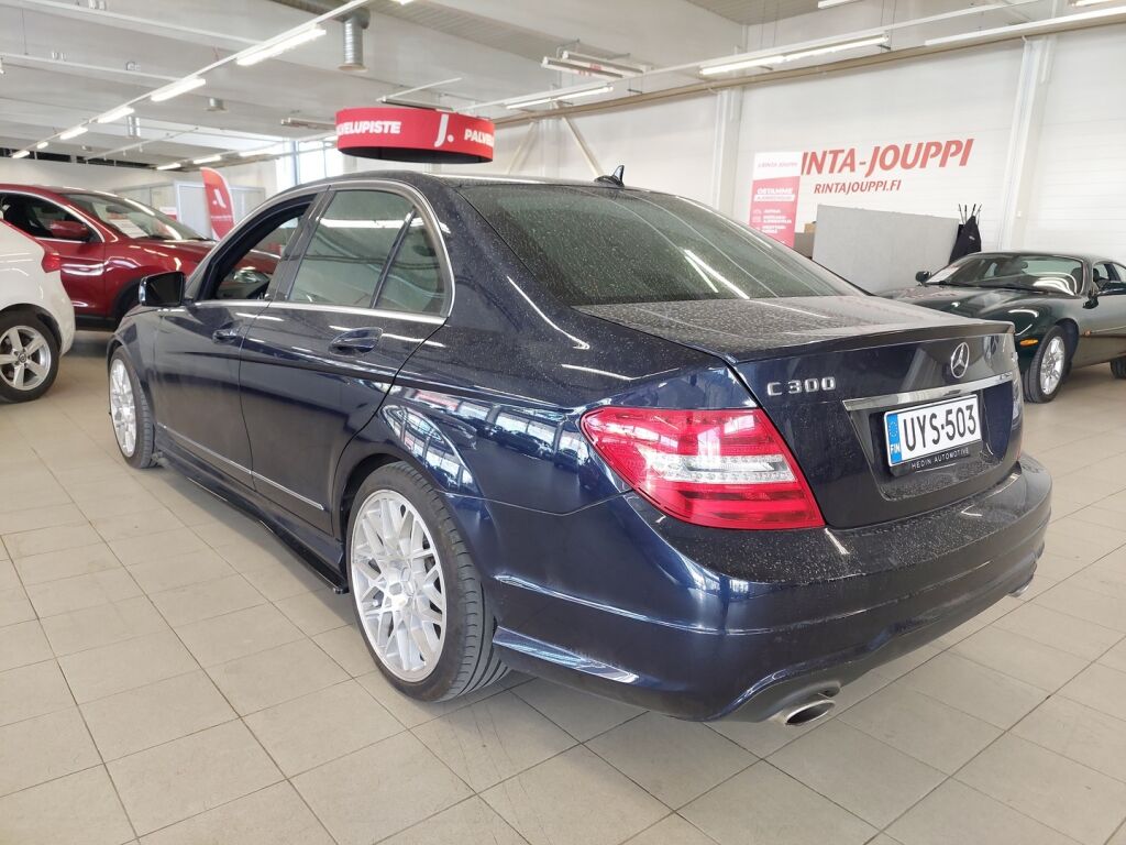 Mercedes-Benz C 2013 Sininen