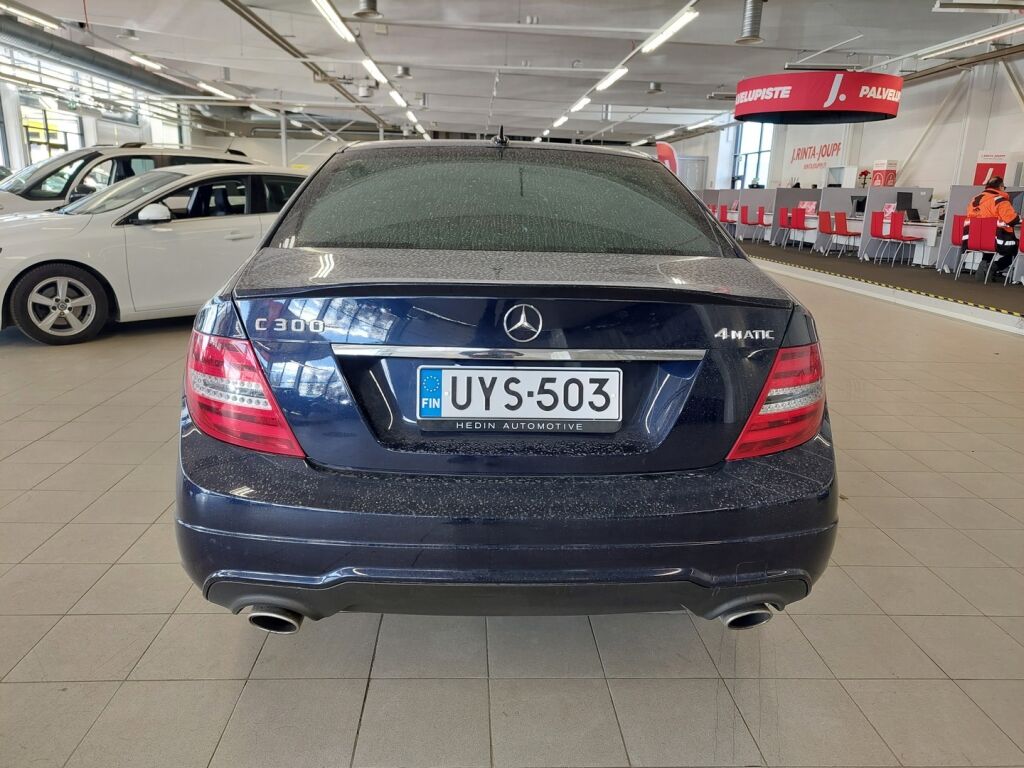 Mercedes-Benz C 2013 Sininen