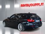 BMW 318 2013 Musta