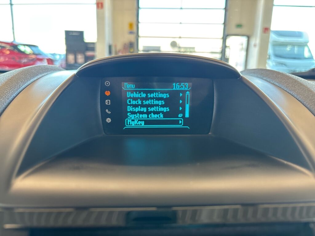 Ford Fiesta 2013 Harmaa