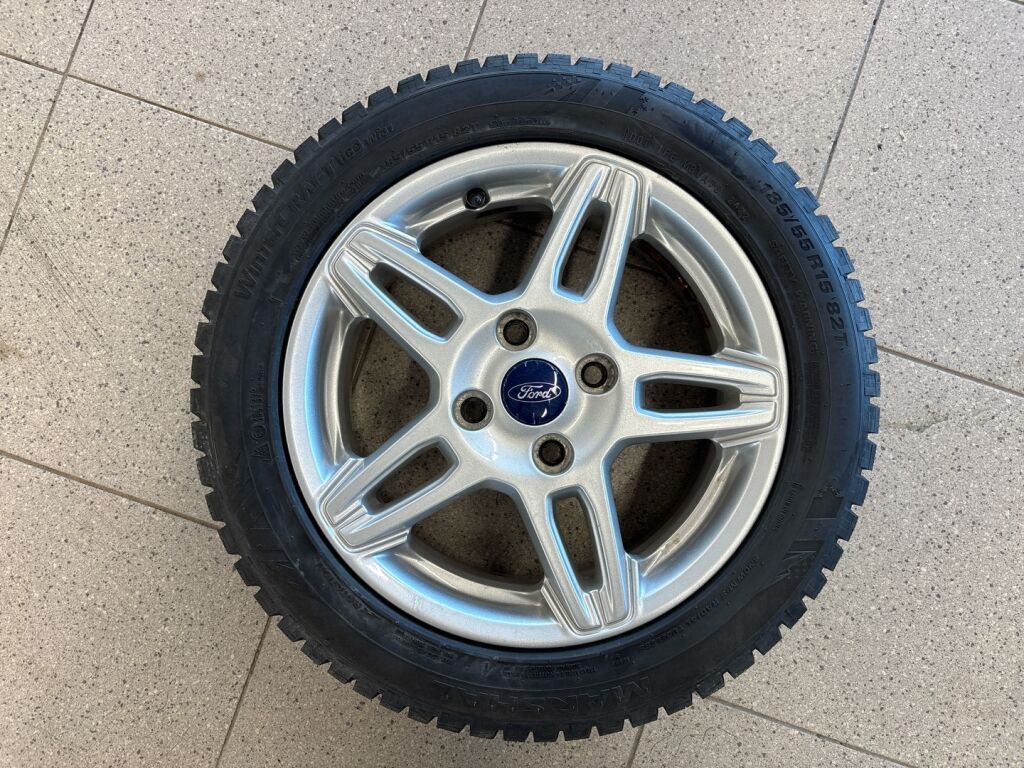 Ford Fiesta 2013 Harmaa