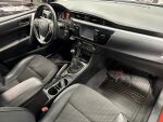 Toyota Corolla 2014 Punainen