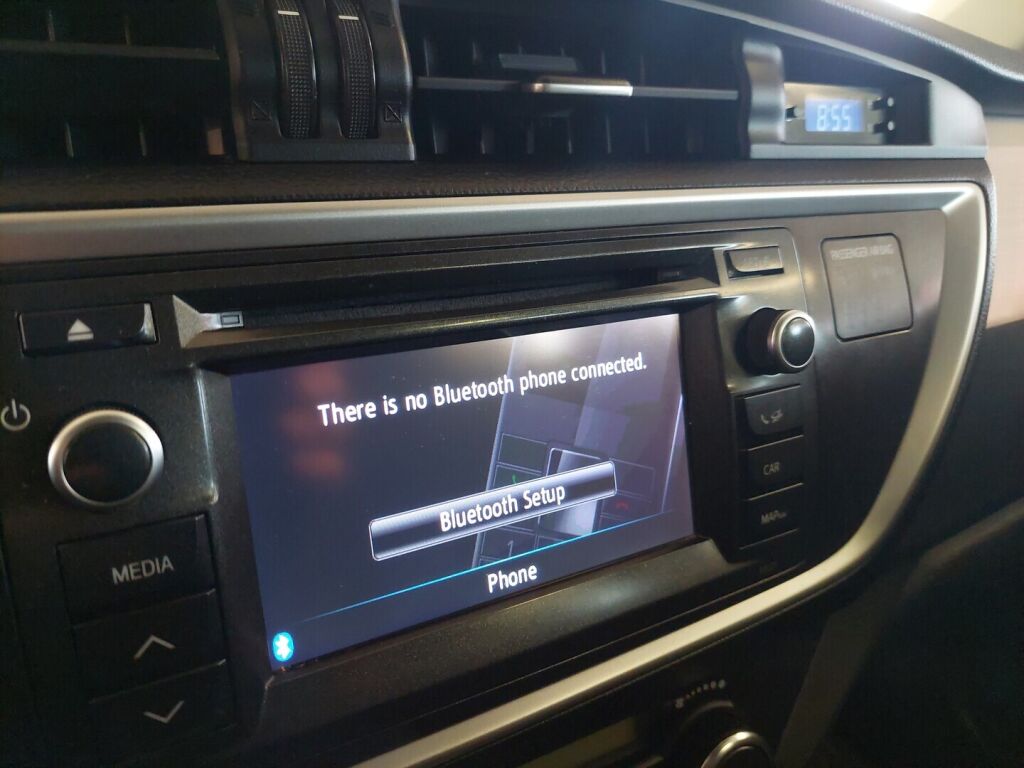 Toyota Auris 2014 Sininen