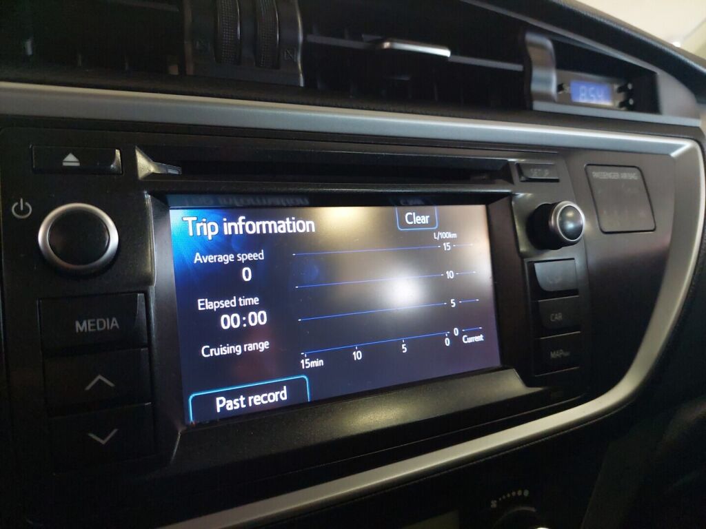 Toyota Auris 2014 Sininen