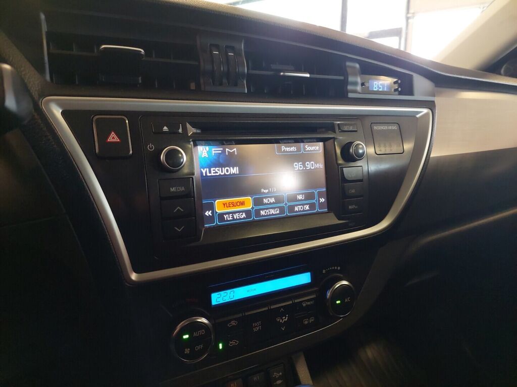 Toyota Auris 2014 Sininen