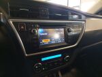 Toyota Auris 2014 Sininen
