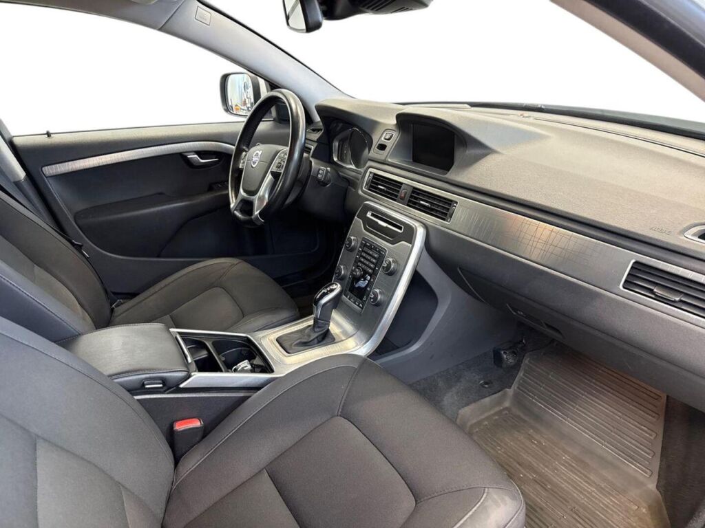 Volvo XC70 2013 Valkoinen