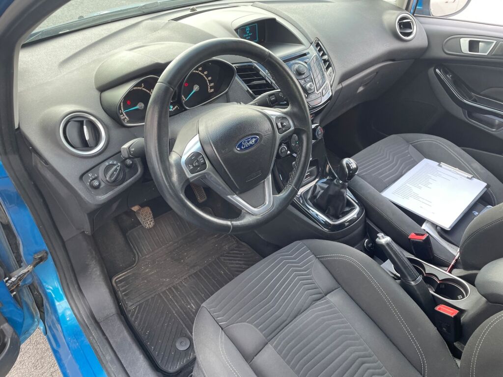 Ford Fiesta 2014 Sininen