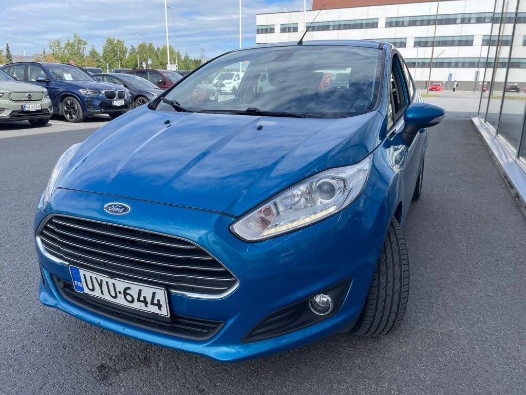 Ford Fiesta 2014 Sininen