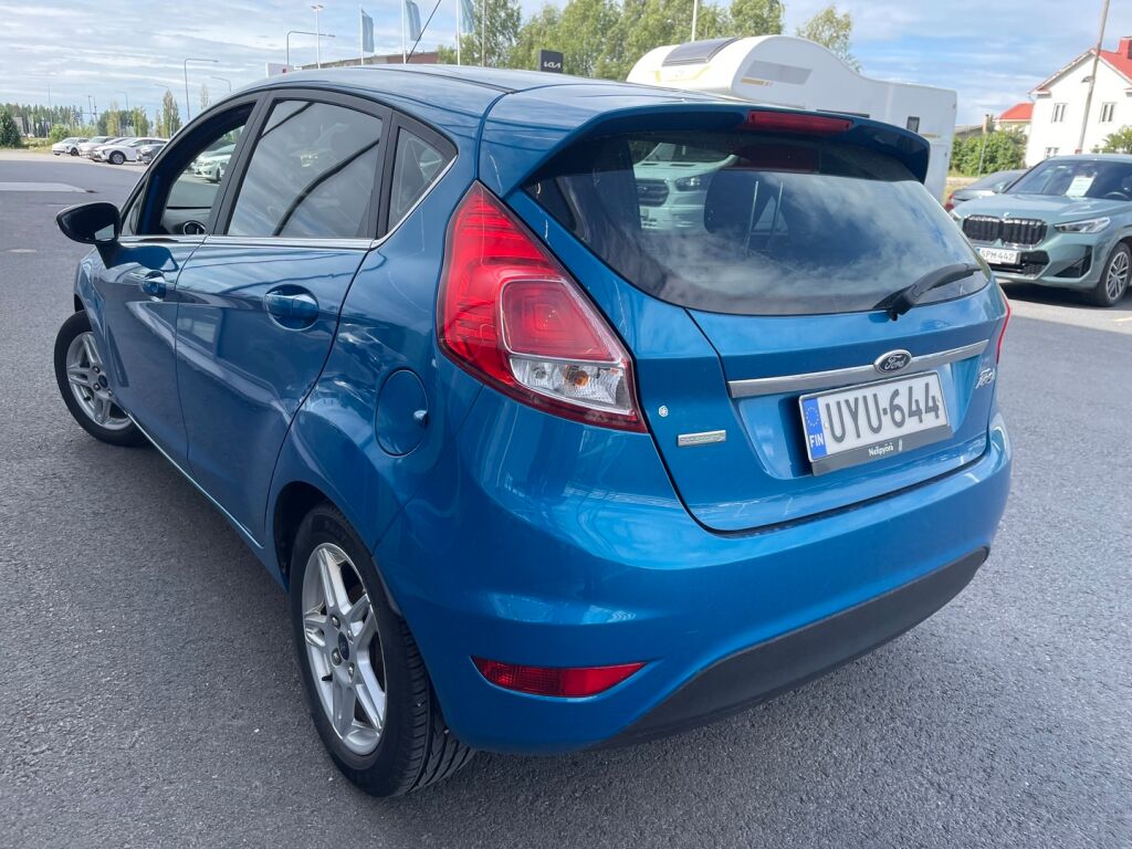 Ford Fiesta 2014 Sininen
