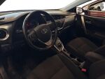 Toyota Auris 2014 Punainen