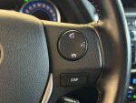 Toyota Auris 2014 Punainen